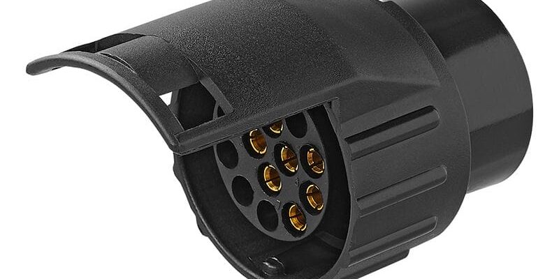 Adaptateur 7 - 13 broches